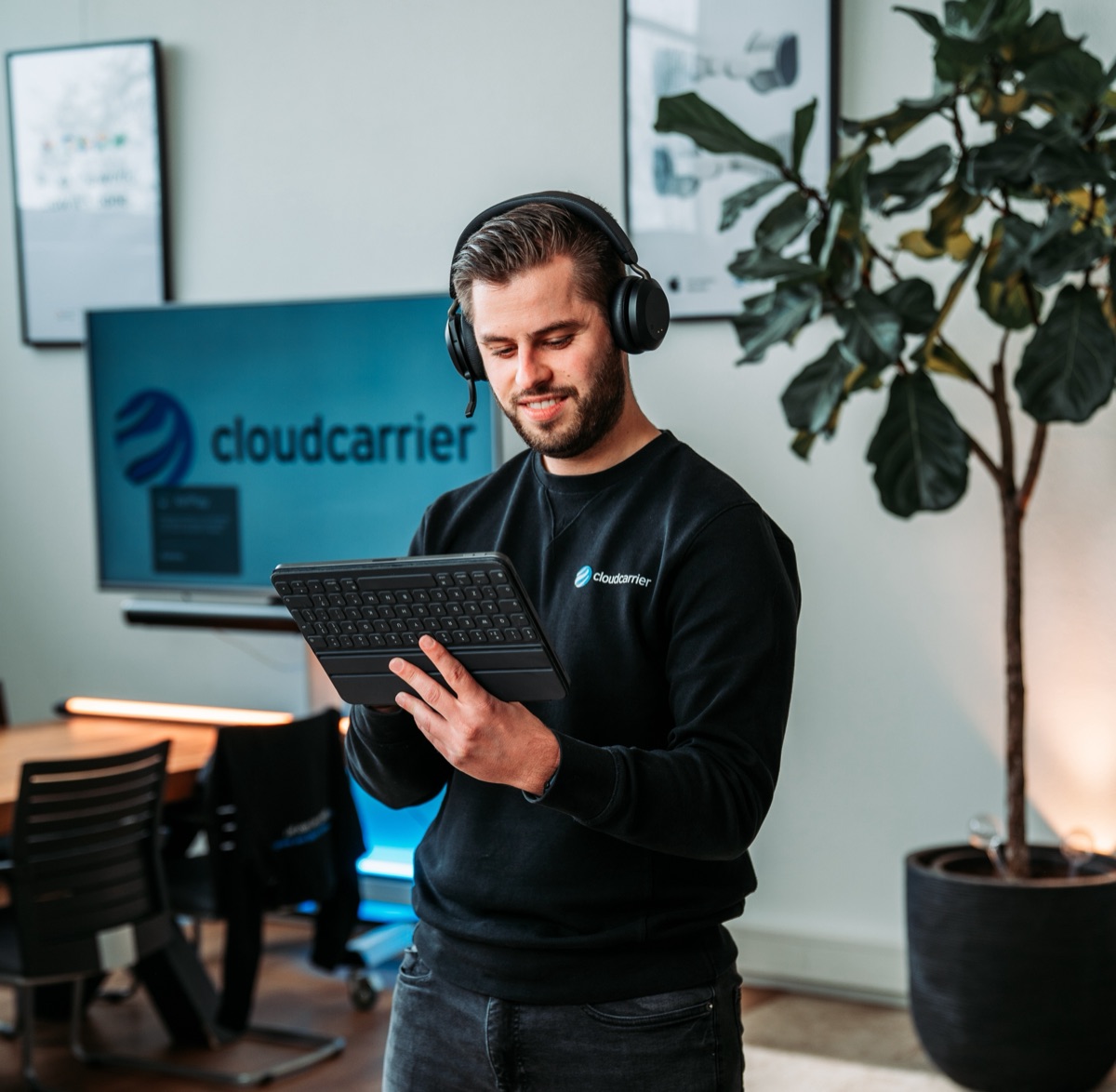 Cloudcarrier Apple-specialist aan het werk